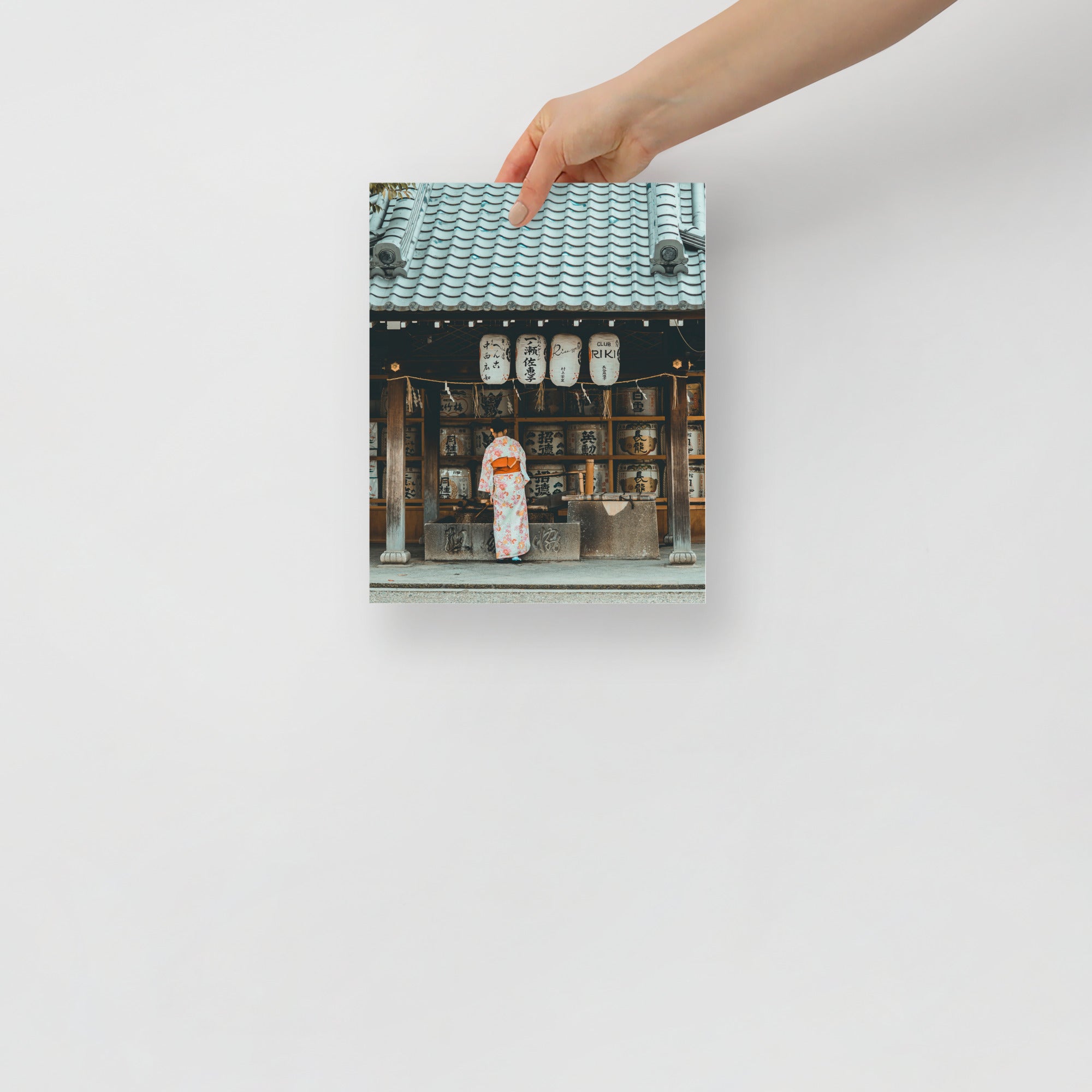 Close-up of the intricate lady print featuring delicate brushwork and subtle color gradations on textured paper from the Edo